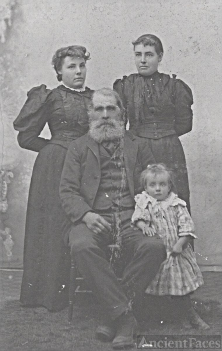 James Gilbert Palmer and family