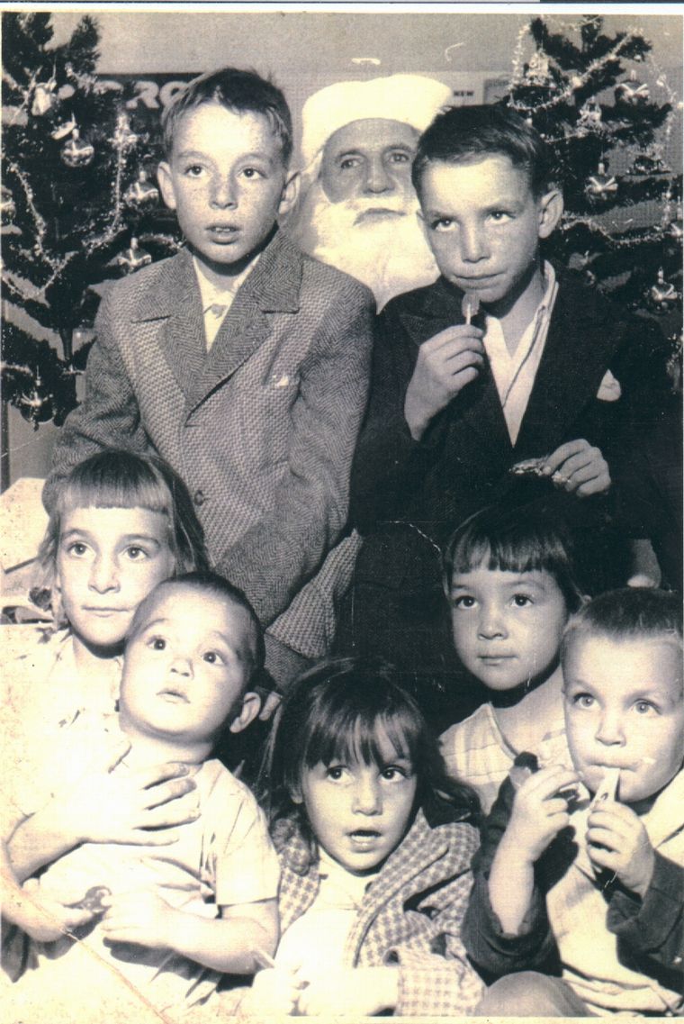 Hershel R. Harper, Sr.'s Kids - Taken 1959/60