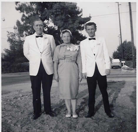 Lloyd ,Elena ,Ronald Jena Guilliam 