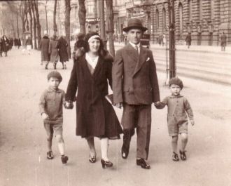 William Herbert Blank family 1930
