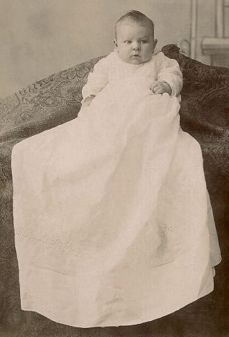Eikenberry, Sturtz, or Moss child, Iowa