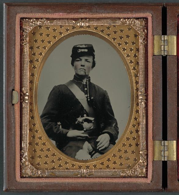 [Unidentified soldier in Union uniform with pipe]