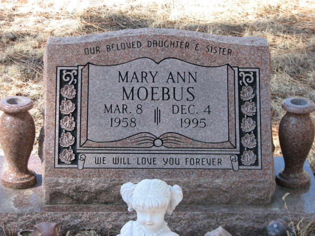 Mary Ann Moebus Gravesite