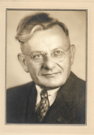 Dr. John E. Potzger