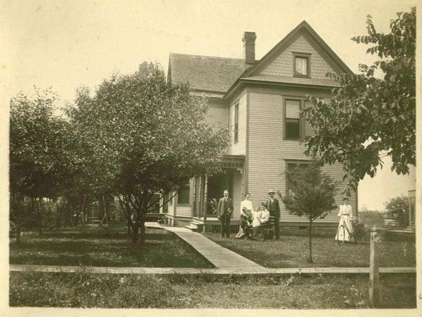 Walter Woodward home 1905