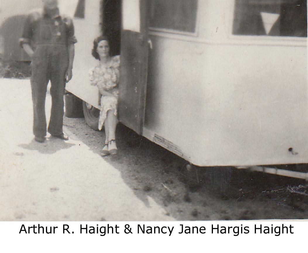 Arthur R.  & Nancy Jane (Hargis) Haight