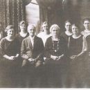 The Hugh and Rosa (Viviahn) Sheeks Family in 1922