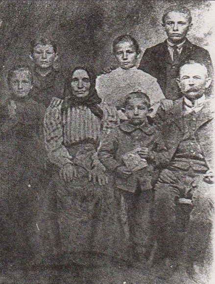 Galgoczi Family from Hungary