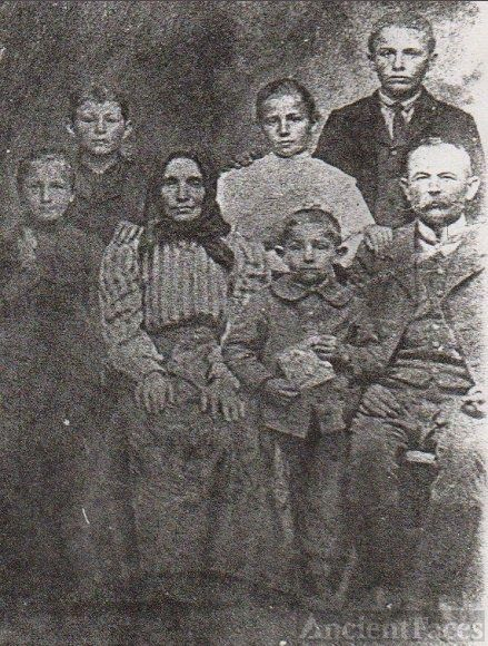 Galgoczi Family from Hungary