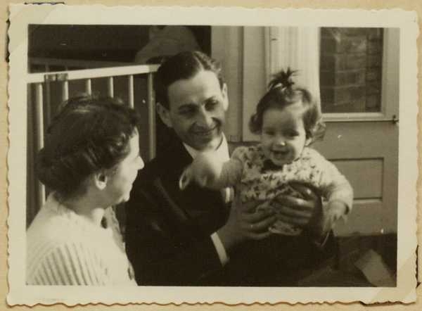 Mirjam Lewkowicz family