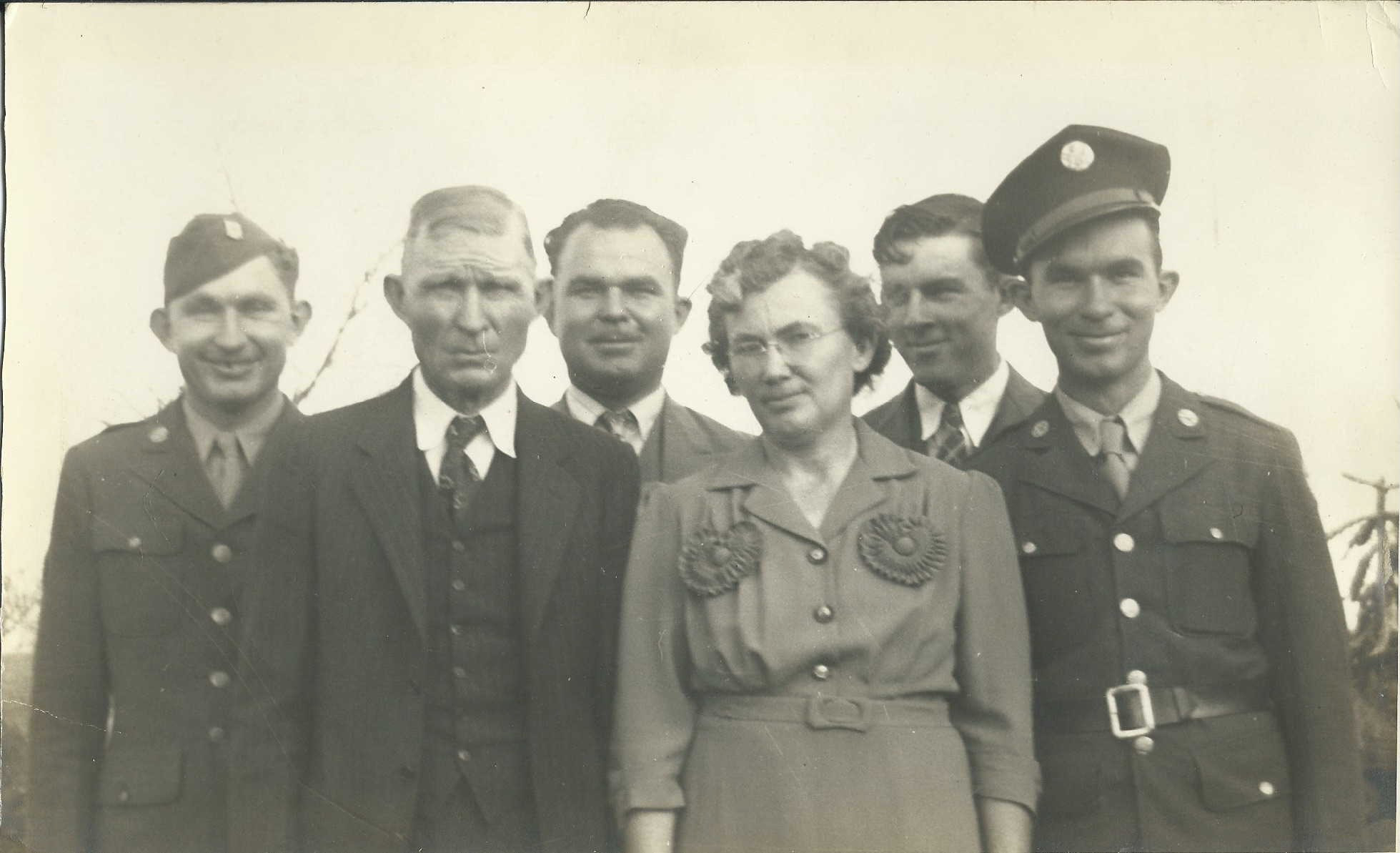 Louis & Minnie (Henrichsen) Hafer Family