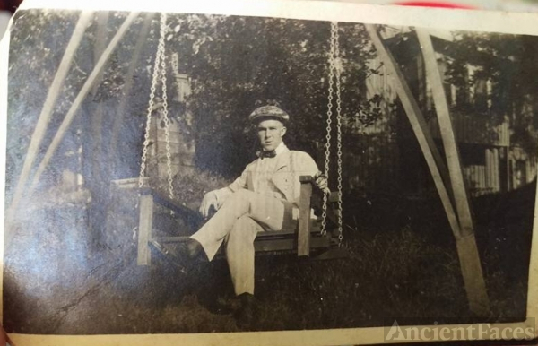 Roy Bussell, Tennessee
