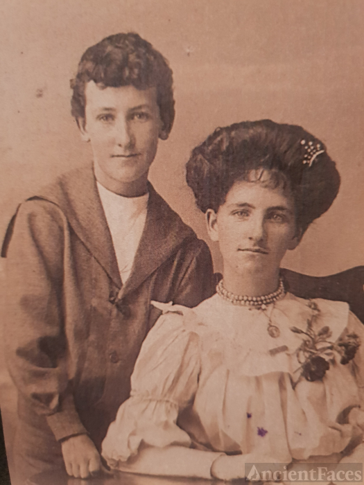 Annie Davies Lloyd