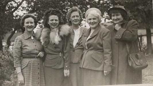 Kendall Sisters, 1947