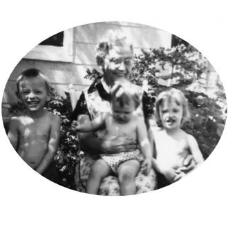 Annie Grundie with grandchildren