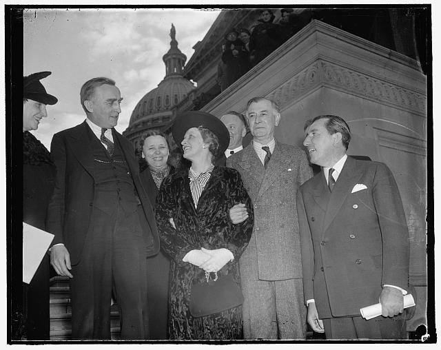 Lady Astor welcomed at Capitol. Washington, D.C., Jan....