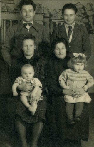 Paulina Subotowicz Family