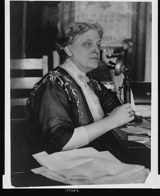 [Carrie Chapman Catt, half-length portrait, seated,...