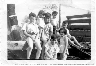 Bačvar children 
