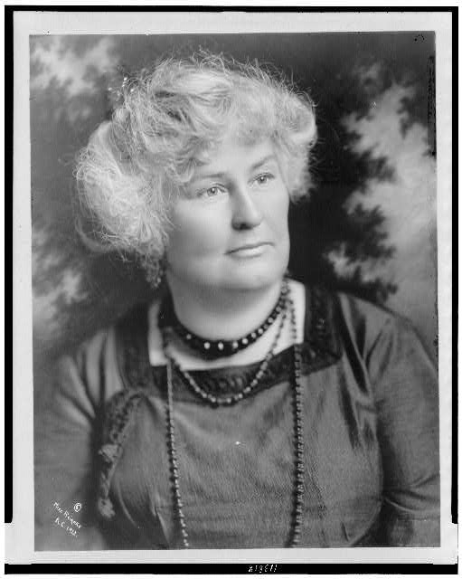 [Winifred Black, head-and-shoulders portrait, facing right]