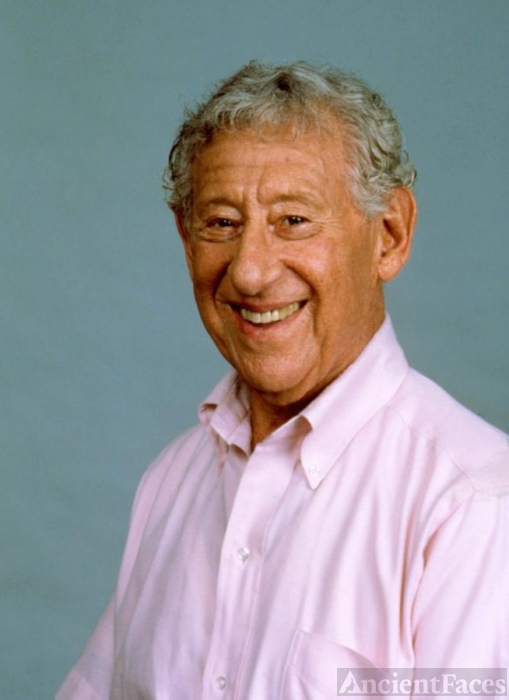 Jack Gilford (1908 1990) New York, NY