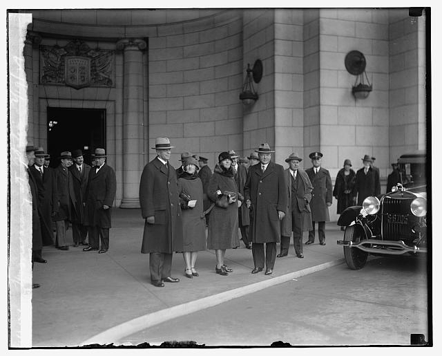 Hoover arriving at station, 2/19/29