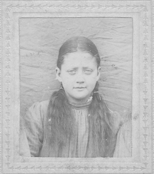 Unknown Choate, Link, Silcox, or Davenport girl