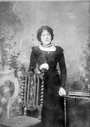 Florence Sillito Thrower (nee Brown