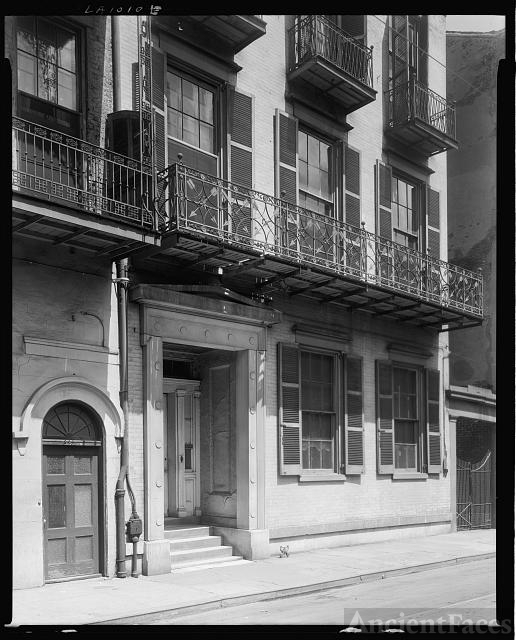 327 Bourbon St., New Orleans, Orleans Parish, Louisiana