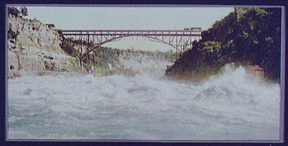 Niagara, river and cantilever bridge