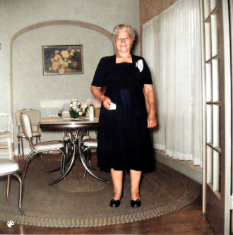 Helen Hlebakos