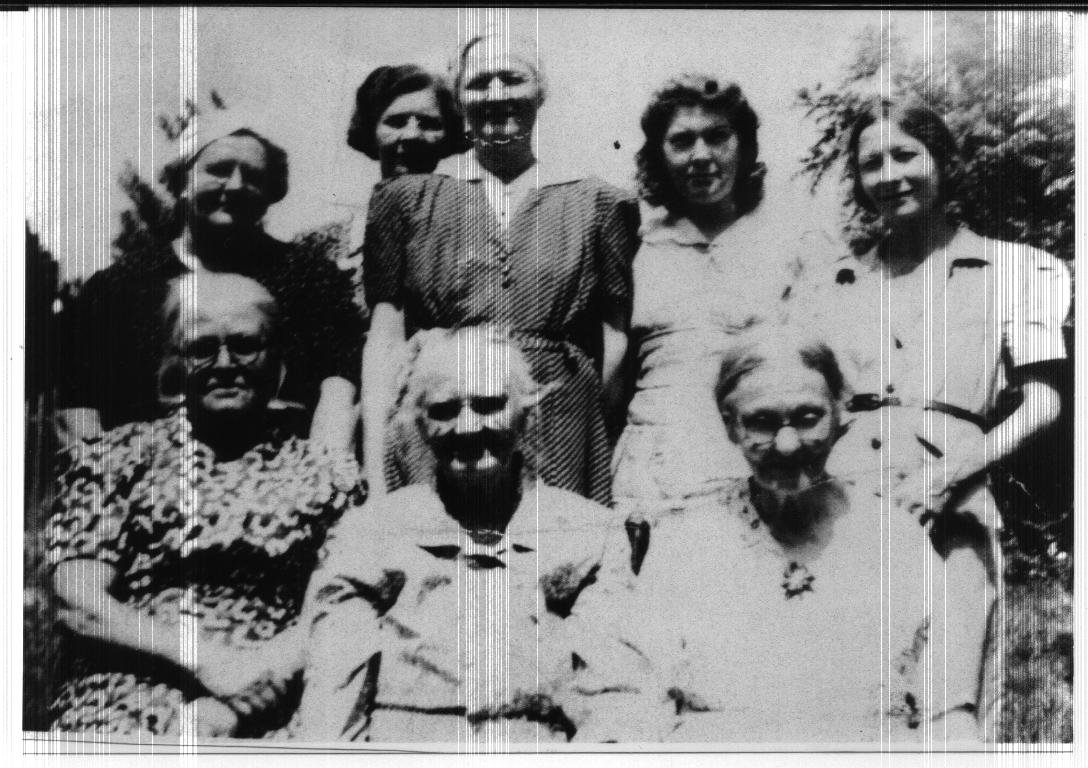 Parrott, Sutherland, Kiser women 1940