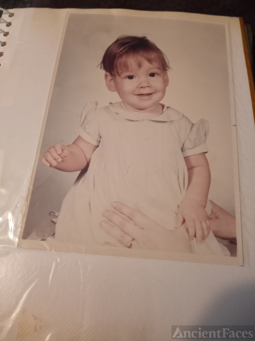 Lori Lyn Russell