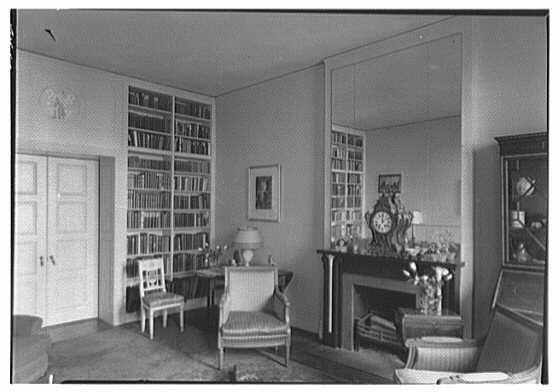 Geoffrey Platt, residence at 435 E. 84th St., New York...