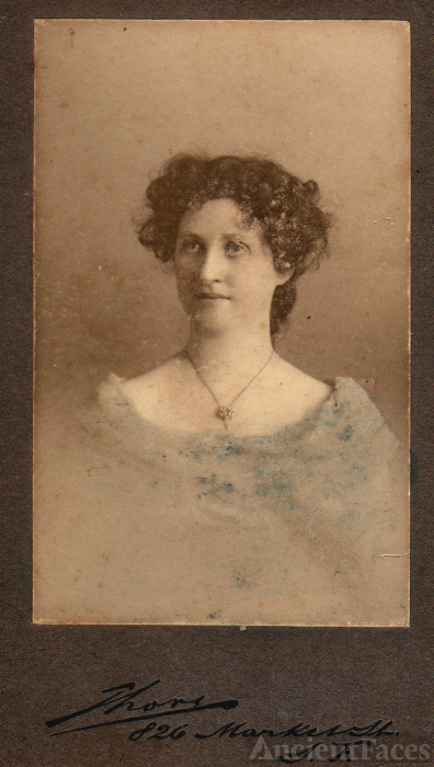 Julia May Starling