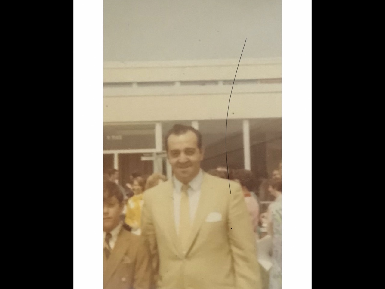 Alex Piluras
June 1969