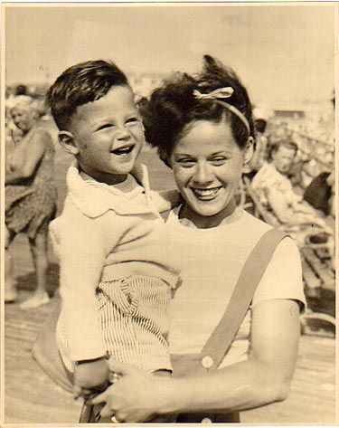 Lillian and Michael Goldberg