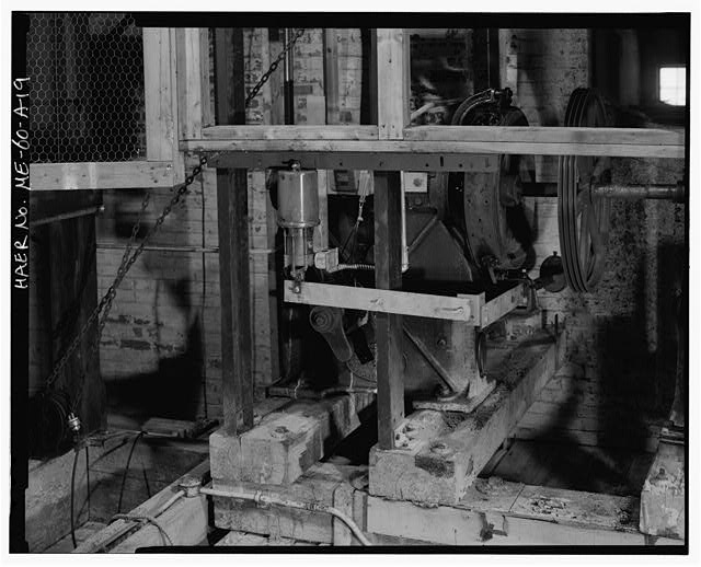 19. VIEW BASEMENT, ELEVATOR COMPRESSOR AND MOTOR, LOOKING...