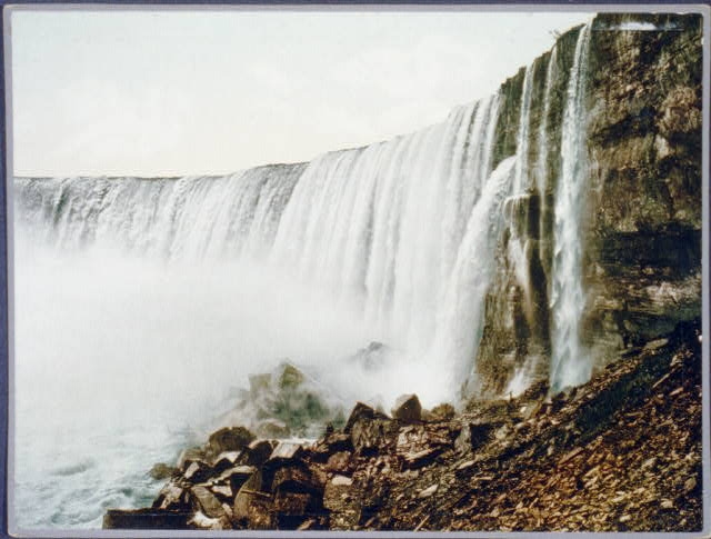 Horseshoe Falls from Table Rock, Niagara, New York