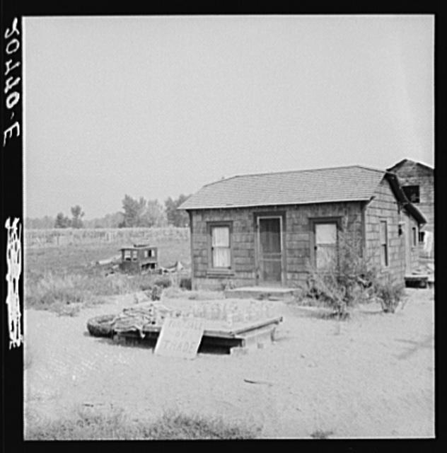 Washington, Yakima. Home of better type in shacktown,...