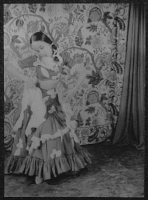 [Portrait of Janet Collins, in dancing pose]