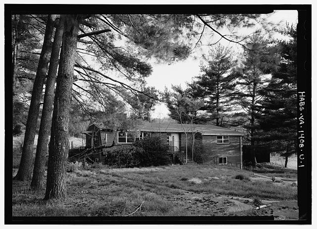 Perspective view from northeast - Blue Ridge Sanatorium,...
