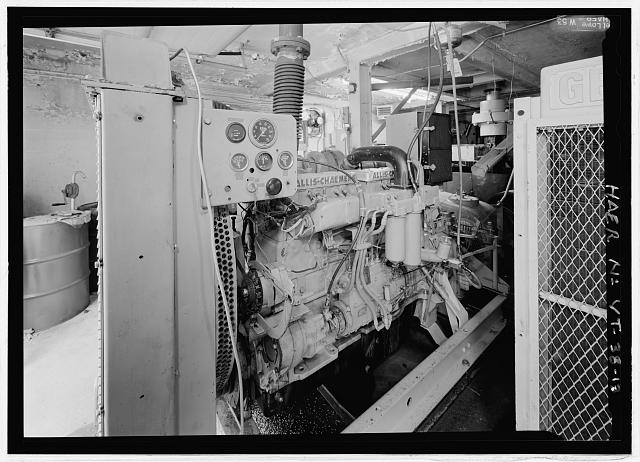 ALLIS-CHALMERS DIESEL ENGINE, LOOKING SOUTHEAST. - Mad...