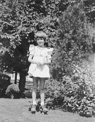 Shirley Dickover, the Skater