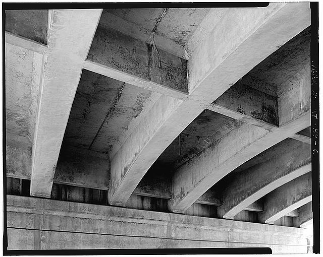6. VIEW OF WEST ABUTMENT AND T-BEAMS - Merritt Parkway,...