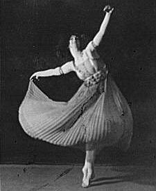 Ruth St. Denis dancing