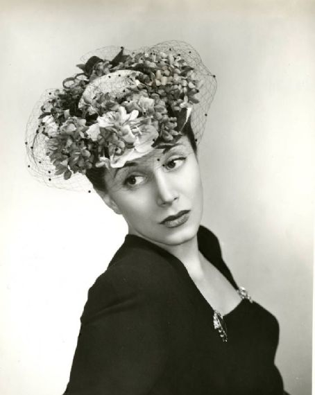 Joan Alexander