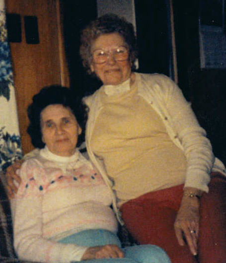 Fannie and Ina Mae Children of John and Louisa Mitchell