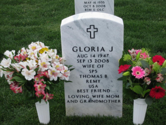 Gravesite of Gloria Remy