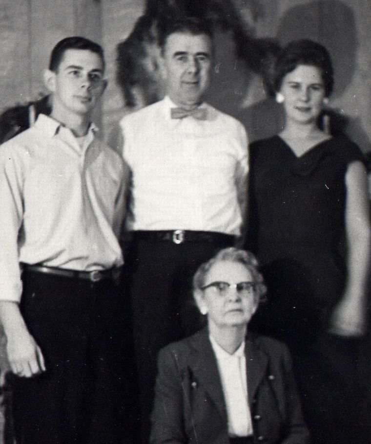 Holmes Family Photo